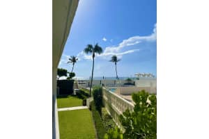 3570 S Ocean Blvd APT 204, South Palm Beach, FL 33480, Sold 04/21/23