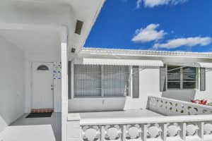 1107 Siesta Ave, Boynton Beach, FL 33426, Sold 06/15/23