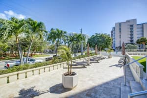 201 N Riverside Dr APT 704, Pompano Beach, FL 33062, Sold 04/14/23