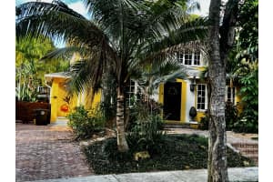 741 Sunset Rd, West Palm Beach, FL 33401, Sold 01/31/24