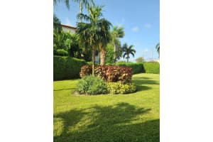 35 Colonial Club Dr APT 102, Boynton Beach, FL 33435, Sold 06/15/23