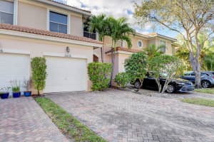 2408 Seminole Palms Dr, Lake Worth, FL 33463, Sold 03/28/23