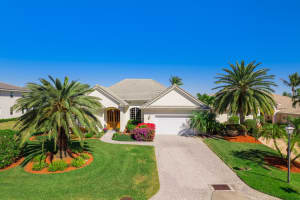 9560 Riverside Dr, Sebastian, FL 32958, Sold 04/27/23