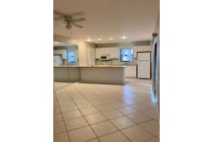 2050 Oleander Blvd Apt 10-201, Fort Pierce, FL 34950, Sold 07/19/23