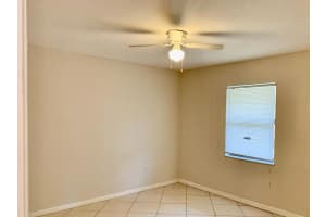 2050 Oleander Blvd Apt 10-201, Fort Pierce, FL 34950, Sold 07/19/23