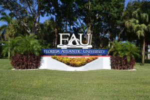 335 Sandalwood Ln, Boca Raton, FL 33487, Sold 03/29/23