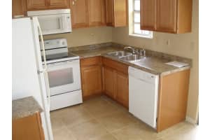 113 Old English Ct, Jupiter, FL 33458, Sold 05/09/23