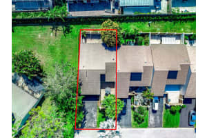 12600 Shady Pines Ct, Wellington, FL 33414, Sold 03/27/23