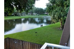 585 Green Springs Pl, West Palm Beach, FL 33409, Sold 04/07/23