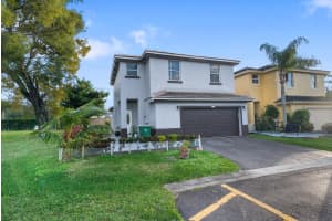 6676 NW 69th Ct, Tamarac, FL 33321, Sold 07/11/23