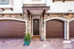 628 Windward Cir S, Boynton Beach, FL 33435, Sold 04/11/23