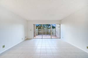 1533 SE Royal Green Cir, Port St. Lucie, FL 34952, Sold 03/16/23