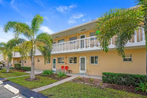 2152 NE 1st Way APT 104, Boynton Beach, FL 33435, Sold 04/03/23