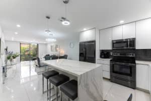 3351 NW 85th Ave APT 218, Coral Springs, FL 33065, Sold 04/28/23