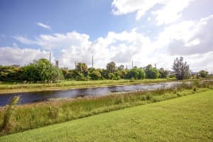 1055 Golden Lakes Blvd APT 222, West Palm Beach, FL 33411, Sold 04/28/23