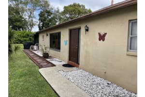 5143 Mirror Lakes Blvd, Boynton Beach, FL 33472, Sold 04/28/23
