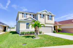 5070 NW Pine Trail Cir, Port St. Lucie, FL 34983, Sold 06/16/23