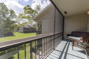 18450 SE Wood Haven Ln APT K, Tequesta, FL 33469, Sold 04/11/23