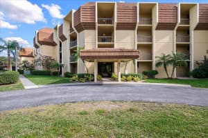5390 Woodland Lakes Dr APT 106, Palm Beach Gardens, FL 33418, Sold 04/25/23