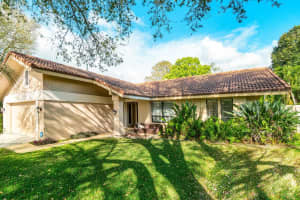 104 Bayberry Cir, Jupiter, FL 33458, Sold 04/10/23