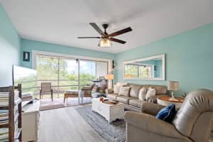 1900 S Kanner Hwy Apt 10-202, Stuart, FL 34994, Sold 03/23/23