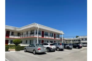 3320 Lake Osborne Dr APT 210, Lake Worth, FL 33461, Sold 03/30/23