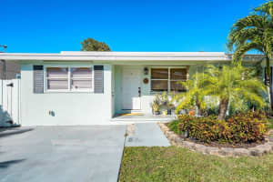 251 NE 13th St, Delray Beach, FL 33444, Sold 04/20/23