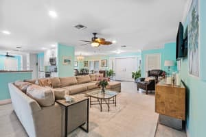 242 Golfview Dr, Jupiter, FL 33469, Sold 06/02/23