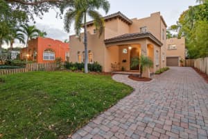 829 Sunset Rd, West Palm Beach, FL 33401, Sold 05/31/23