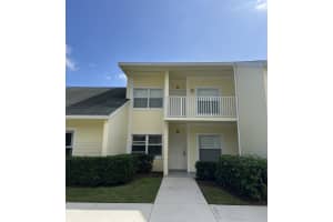 4210 Gator Trace Ave b, Fort Pierce, FL 34982, Sold 04/10/23