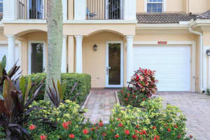 12779 SE Old Cypress Dr, Hobe Sound, FL 33455, Sold 10/02/23