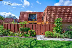 3315 Spanish Wells Dr 49 a, Delray Beach, FL 33445, Sold 04/24/23