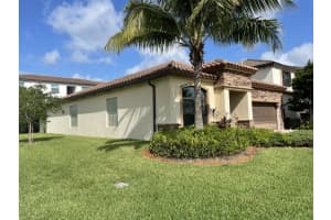 4583 Willow Run Wy, Lake Worth, FL 33467, Sold 05/18/23