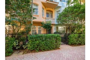 MLS# R10868134, Palm Beach Gardens, Florida 33410