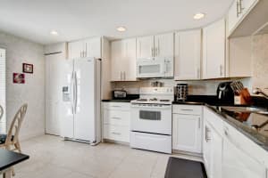 3359 Perimeter Dr #1212, Greenacres, FL 33467, Sold 04/14/23