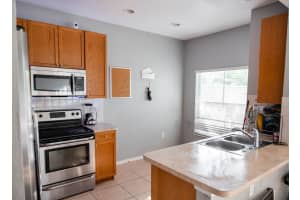 127 Lake Monterey Cir, Boynton Beach, FL 33426, Sold 06/06/23