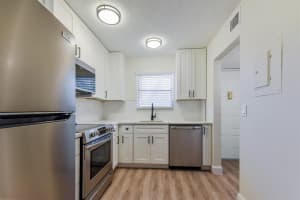 21906 Lake Forest Cir APT 205, Boca Raton, FL 33433, Sold 03/28/23