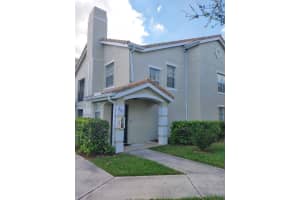 128 Sw Peacock Boulevard 15-203, Port Saint Lucie