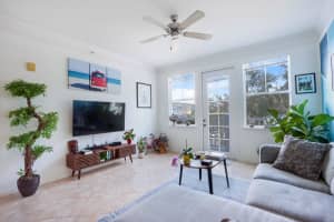 276 Murcia Dr APT 309, Jupiter, FL 33458, Sold 04/01/23
