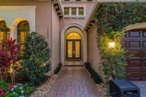 17835 Lake Azure Way, Boca Raton, FL 33496, Sold 04/28/23