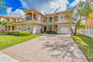 744 Triana St, West Palm Beach, FL 33413, Sold 05/22/23