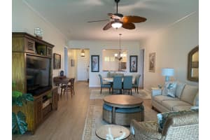 4 Harbour Isle Dr E UNIT 202, Fort Pierce, FL 34949, Sold 04/13/23