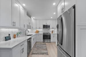 2424 N Federal Hwy APT 413, Boynton Beach, FL 33435, Sold 04/06/23