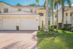 7892 Laina Ln APT 4, Boynton Beach, FL 33437, Sold 06/08/23