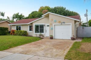335 SW 31st Ave, Deerfield Beach, FL 33442, Sold 03/28/23