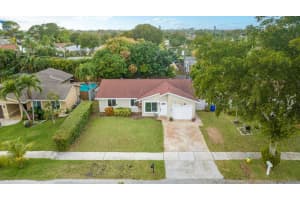 335 SW 31st Ave, Deerfield Beach, FL 33442, Sold 03/28/23