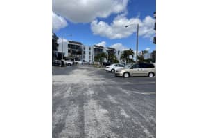 1350 SW 122nd Ave APT 202, Miami, FL 33184, Sold 06/08/23
