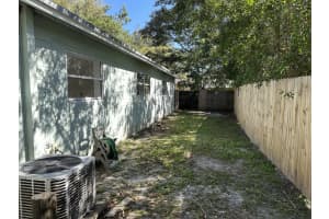 8534 SE Date St, Hobe Sound, FL 33455, Sold 04/11/23