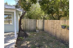 8534 SE Date St, Hobe Sound, FL 33455, Sold 04/11/23