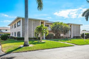 120 South Blvd 2 a, Boynton Beach, FL 33435, Sold 03/31/23
